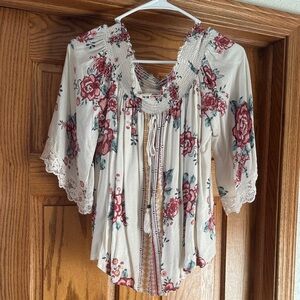 Chic Floral Smocked Blouse